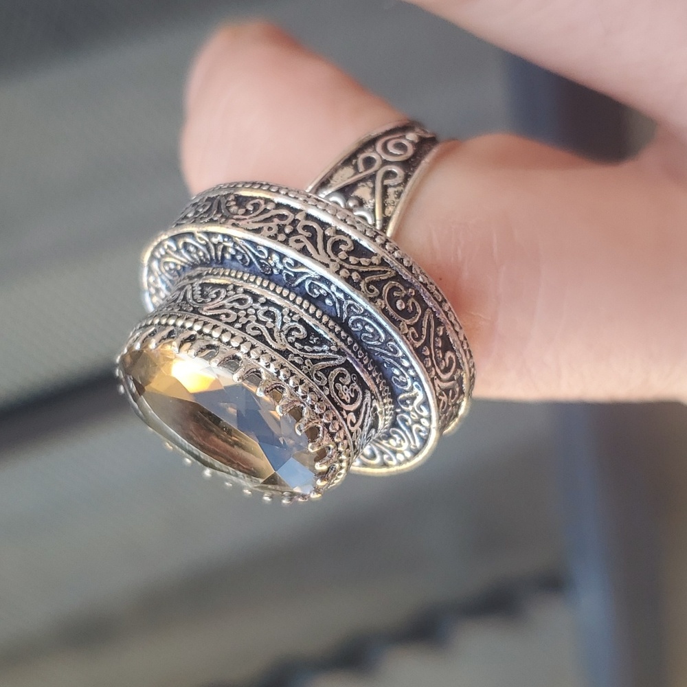 New Oversized Morganite 925 Silver Statement Ring.